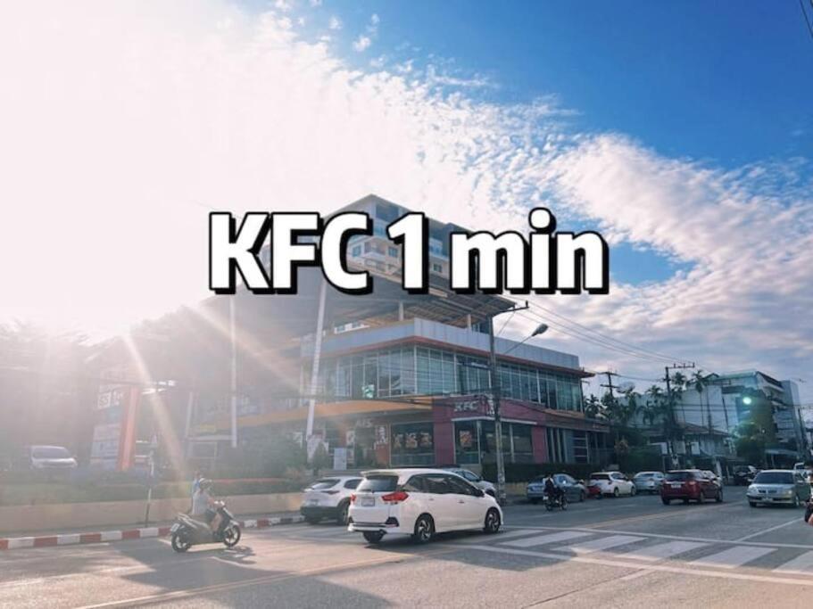Modern Style Room With Sky Pool 古城边天际泳池公寓 Chiang Mai Eksteriør bilde
